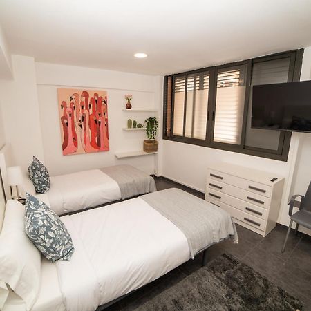 Barcelona Apartment Near Park Guell Exterior photo